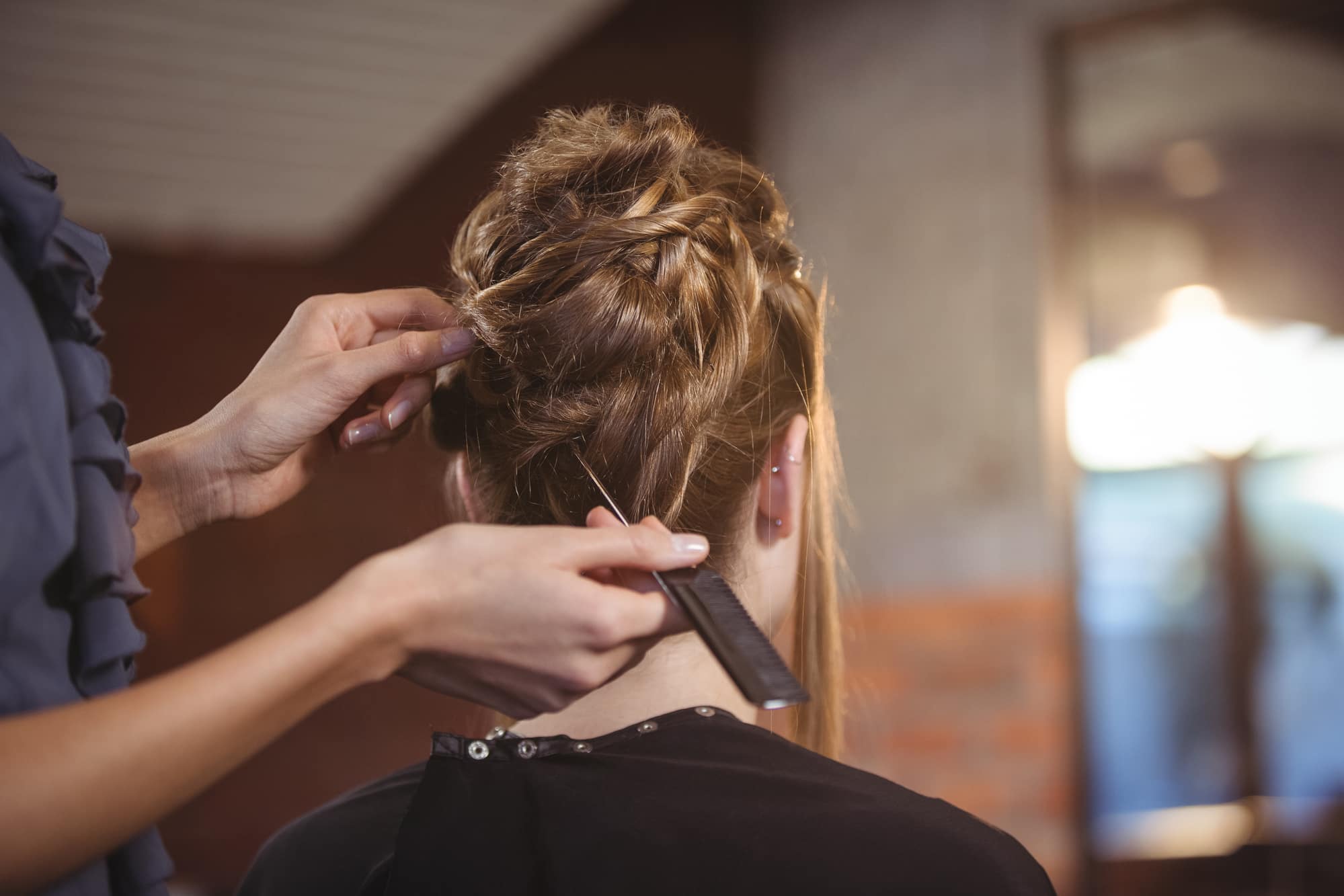 Hochsteckfrisuren 8 Tolle Styles 4 Tipps Fur Jeden Typ Lernen Net