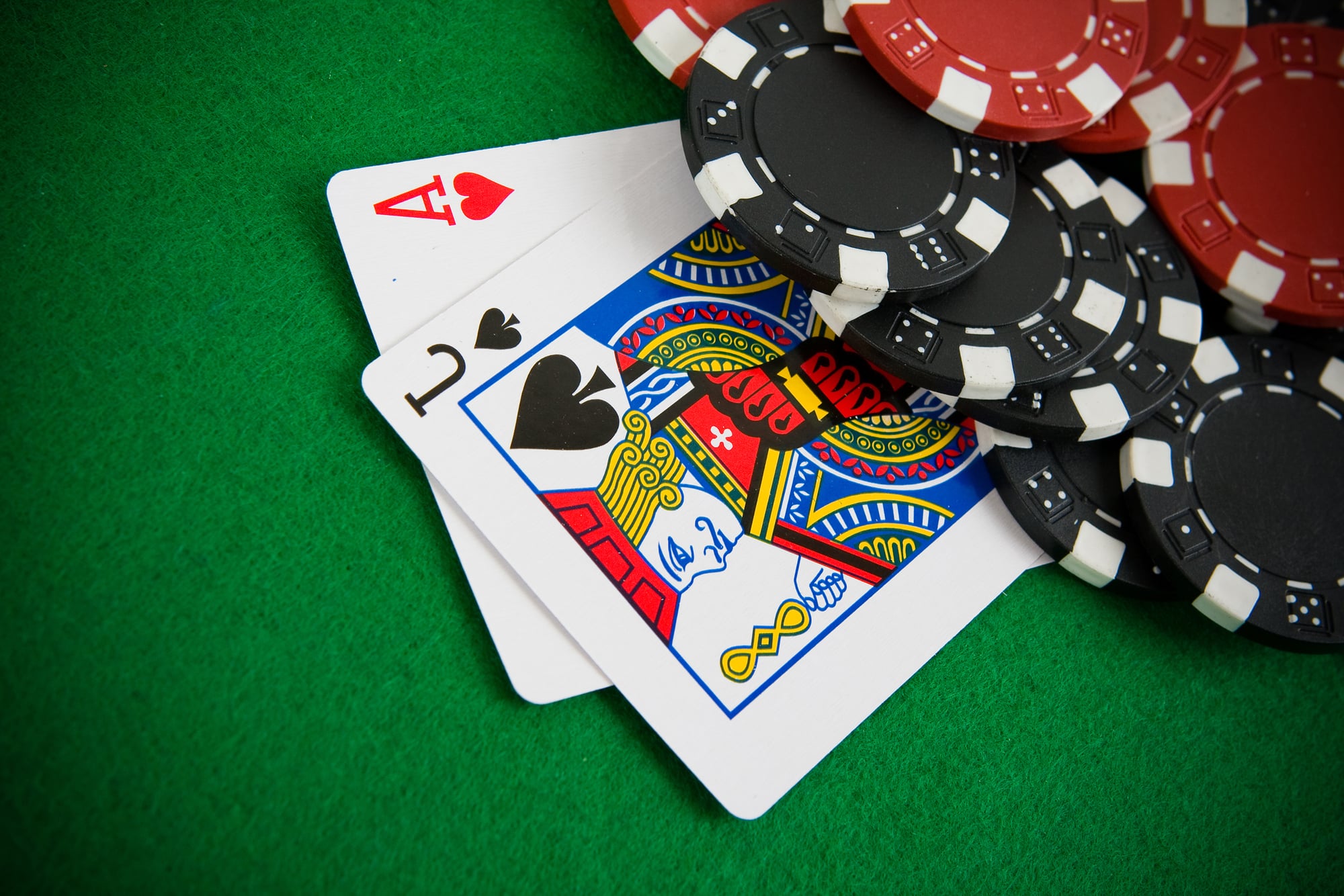 Blackjack lernen: Regeln & 5 Strategien für den Sieg » lernen.net