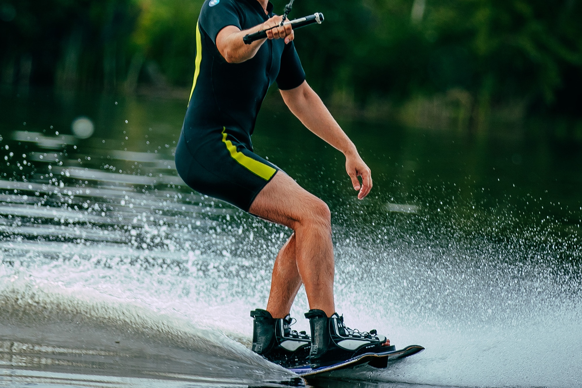 Wakeboard lernen 6 Tipps für den Einstieg + die richtige Ausrüstung