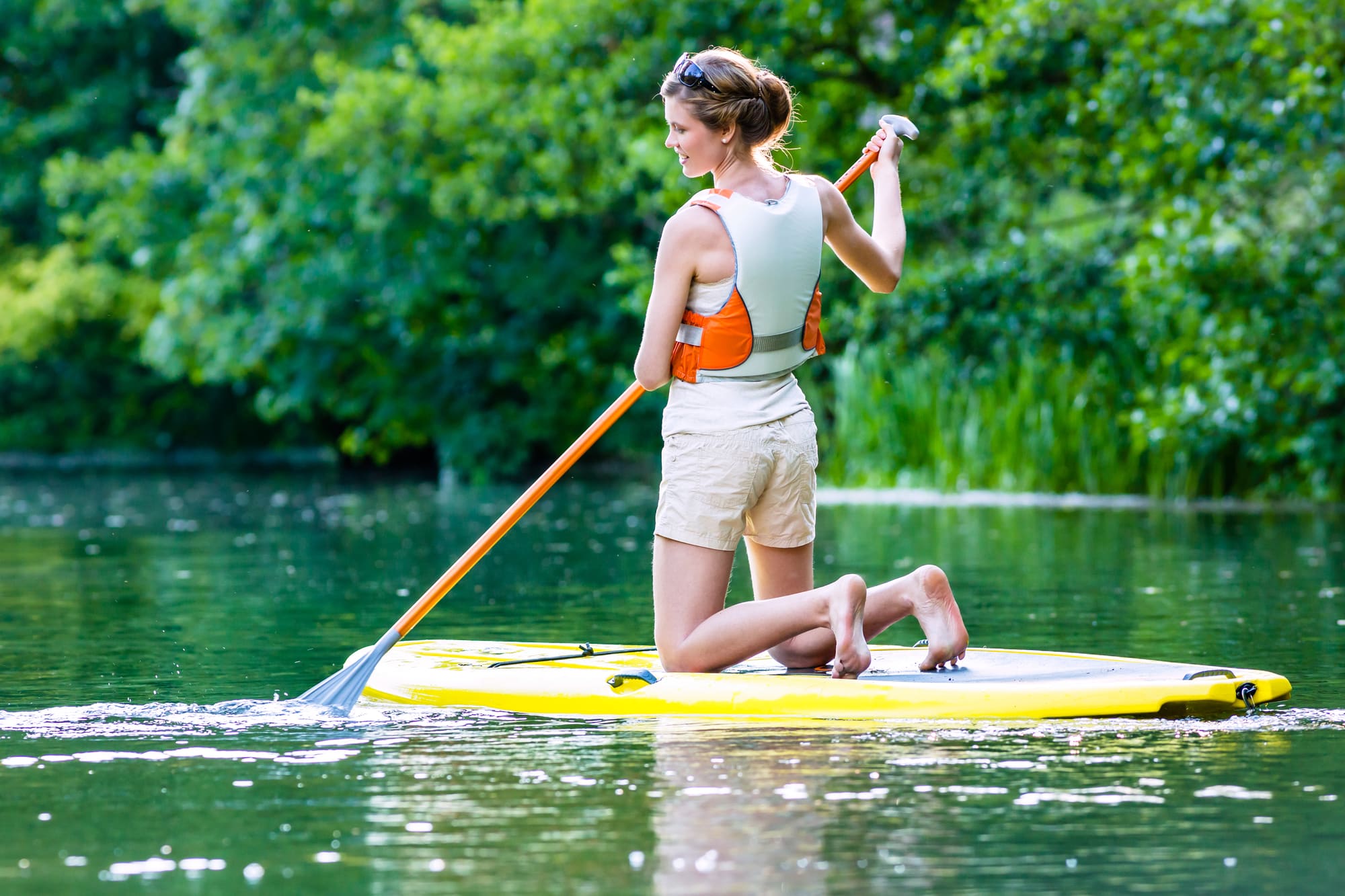 Stand Up Paddling 4 Tipps für Anfänger + 2 Risiken »