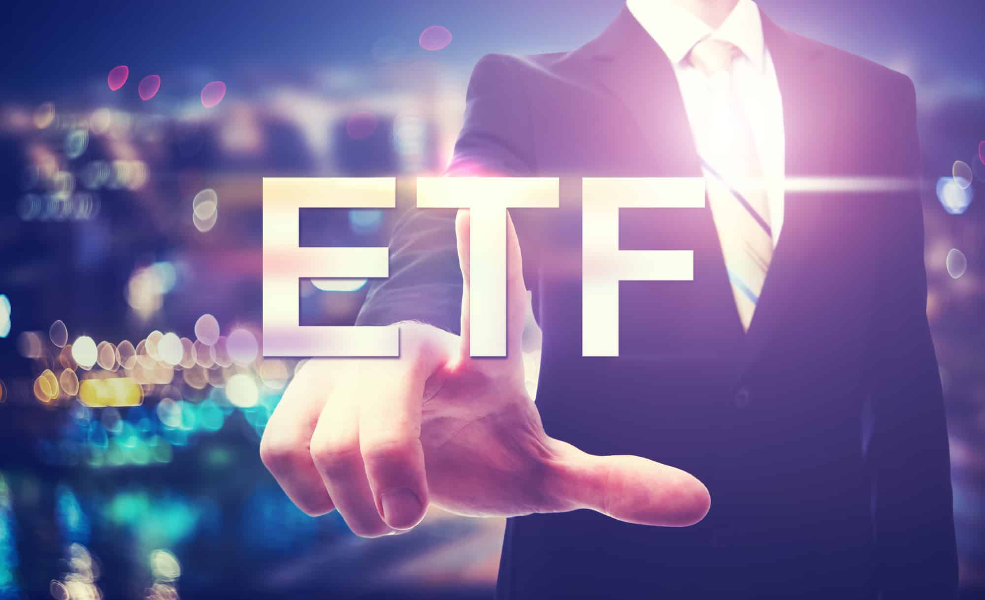 ETF-Sparplan: 4 Arten & 9 Tipps zum Vergleich + Risiken