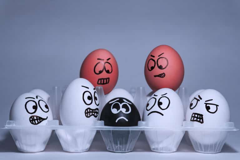 Stereotype Definition, 4 Beispiele & 3 Tipps gegen Vorurteile